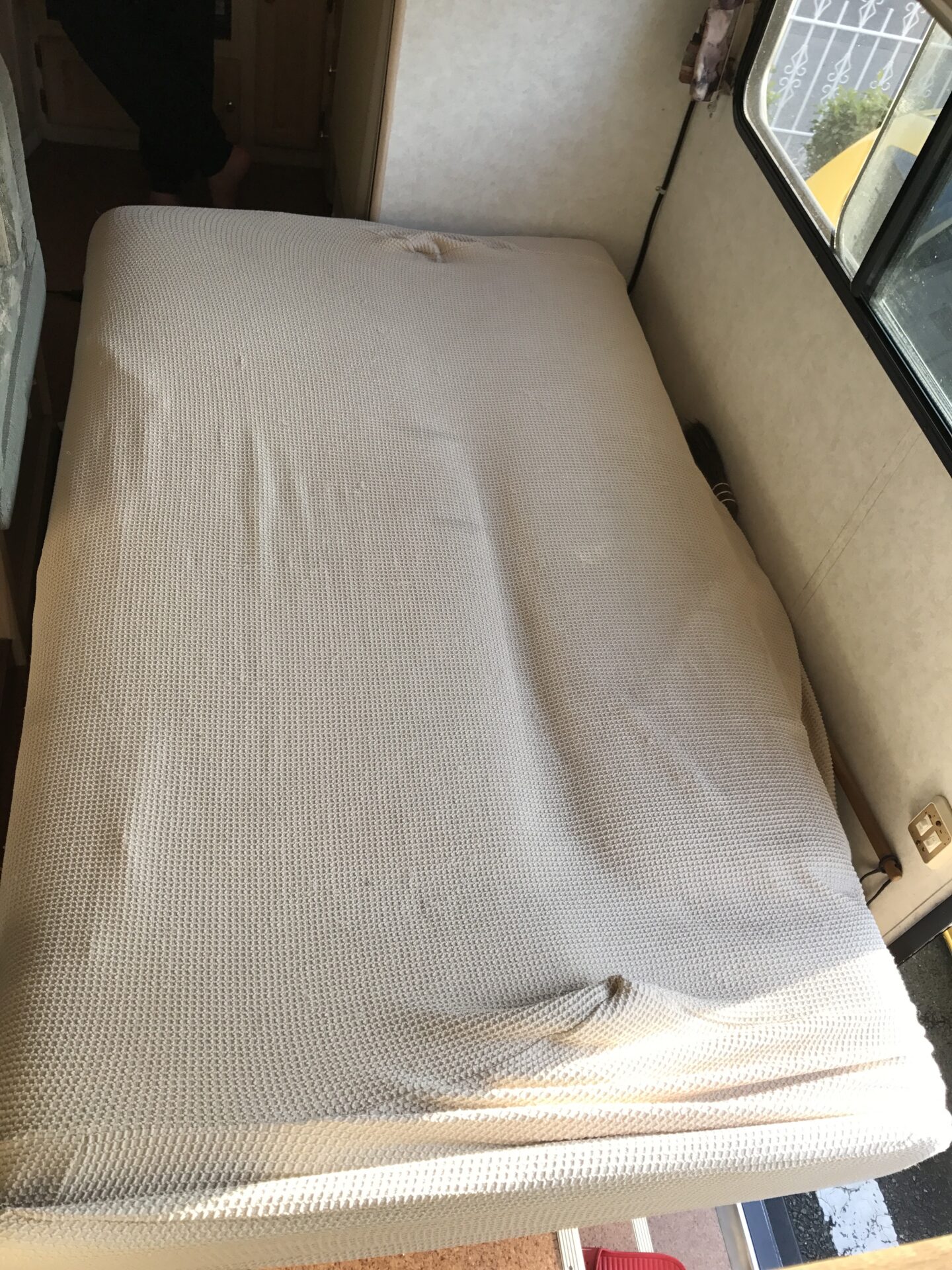 ベッド展開